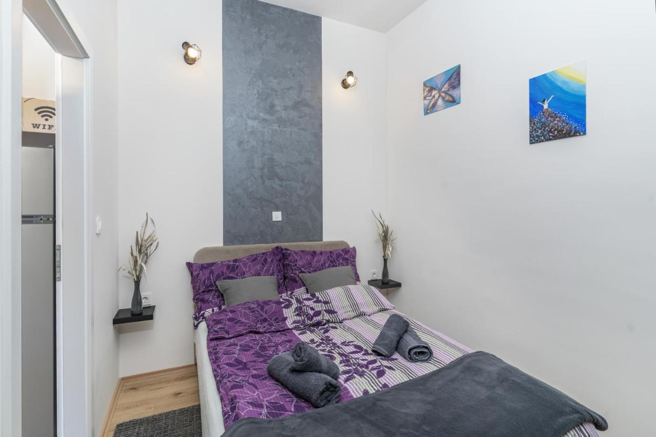Stunning Apartment In Quiet Street Near Center With Free Parking 4 Floor 리예카 외부 사진